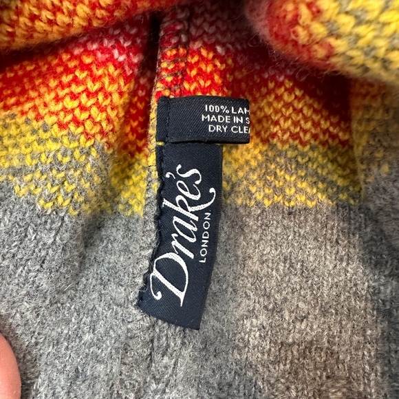 Drake’s Lambswool Beanie - Picture 2 of 2